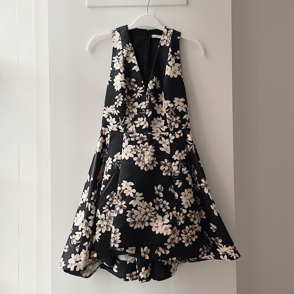 Alice + Olivia Black & White Floral Dress